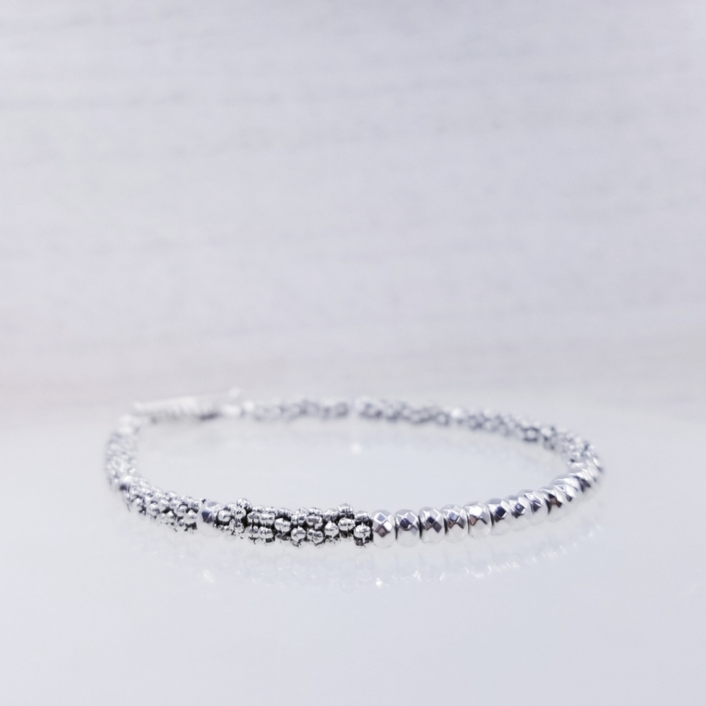 Silver Beaded Hematite Stackable Toggle Bracelet - Picture 2 of 9